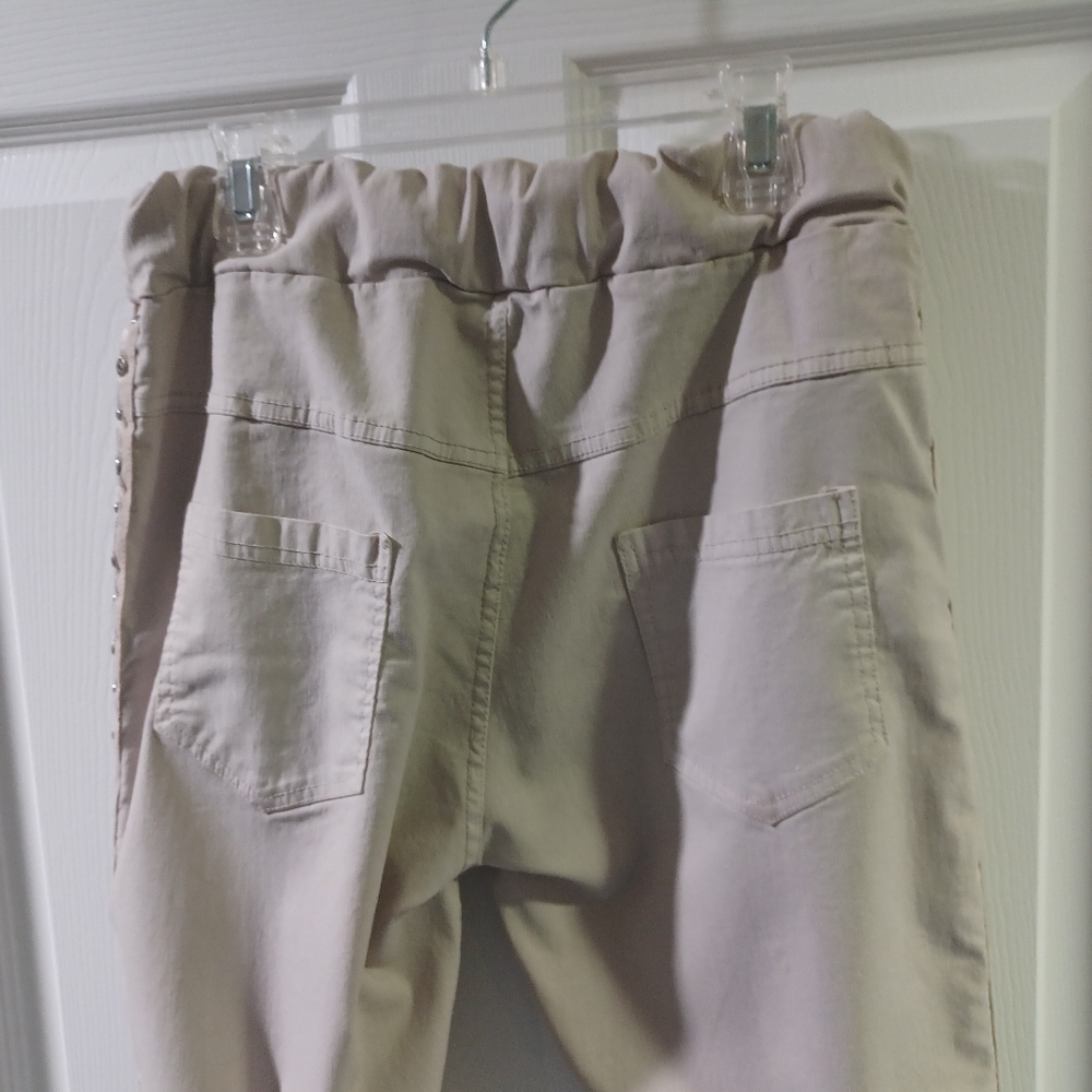 Artizan Fashion Joggers With Rhinestones - Picture 7 of 12